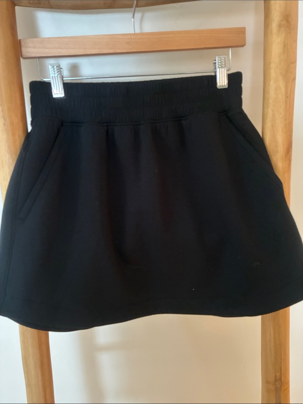 Abercrombie & Fitch Black Mini Skirt